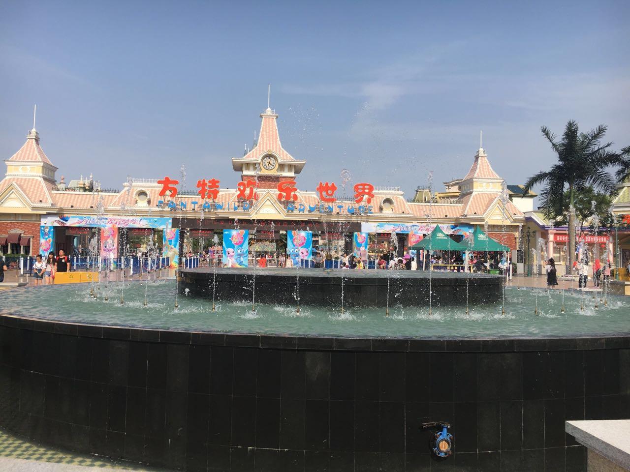 天津方特欢乐世界和北京欢乐谷哪家强?去过的吃瓜群众来决定!