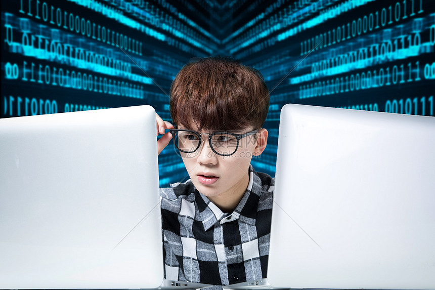 程序员图片素材-正版创意图片501014664-摄图网